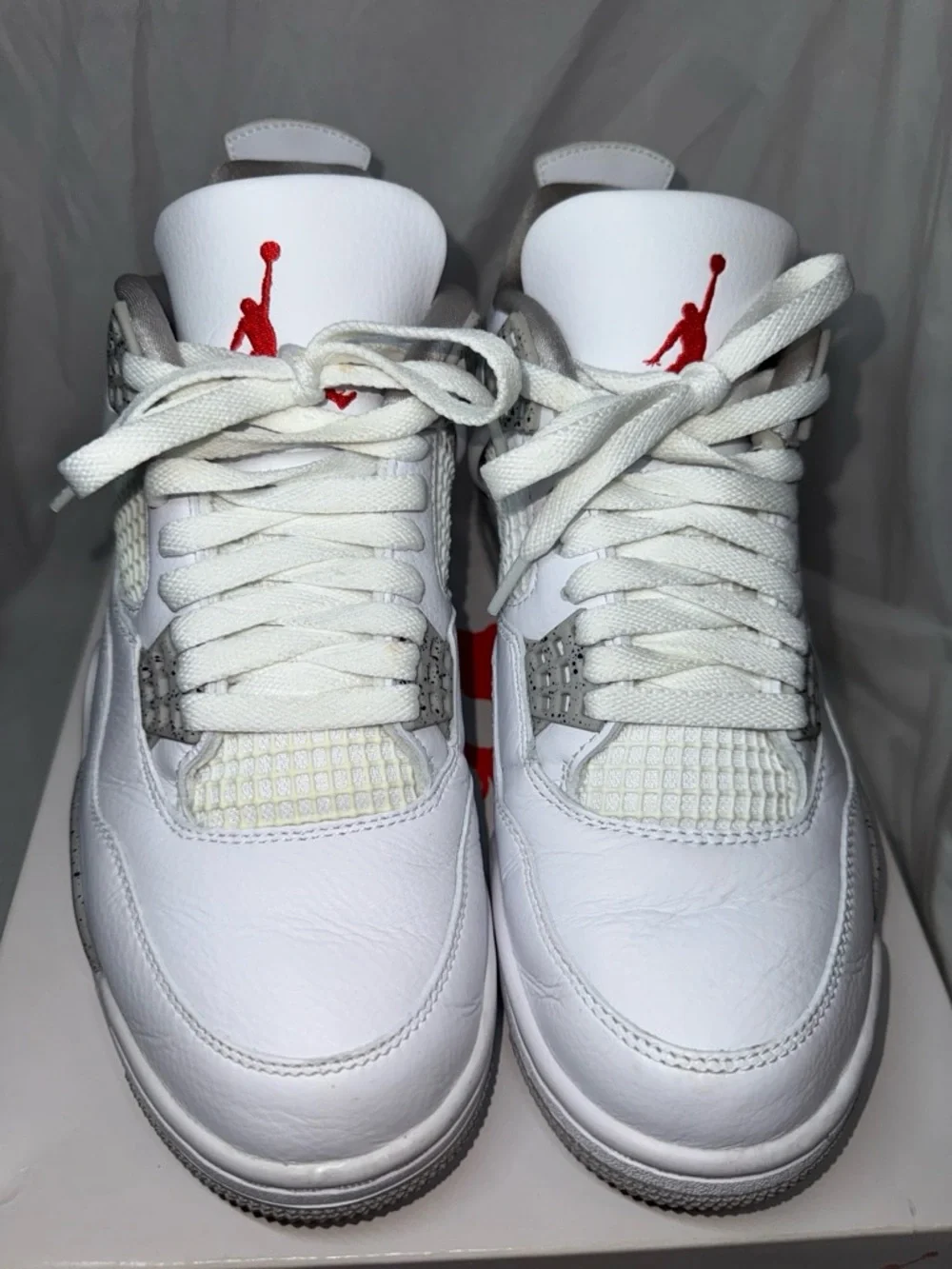 Air Jordan 4 Retro ‘White Oreo’